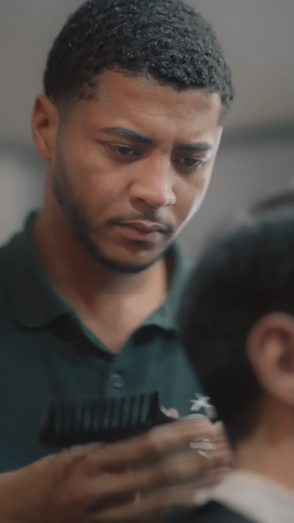 Well Barber — frame 3
